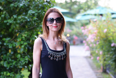 elegant black dress, coral pumps