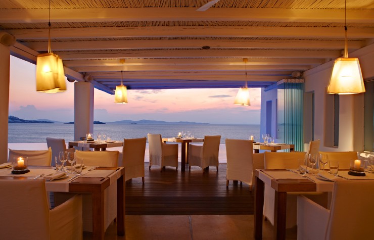 Elegant Summer Vacation in Splendid Cavo Tagoo Resort, Hellas (Greece) Elegant Summer Vacation in Splendid Cavo Tagoo Resort, Hellas (Greece)