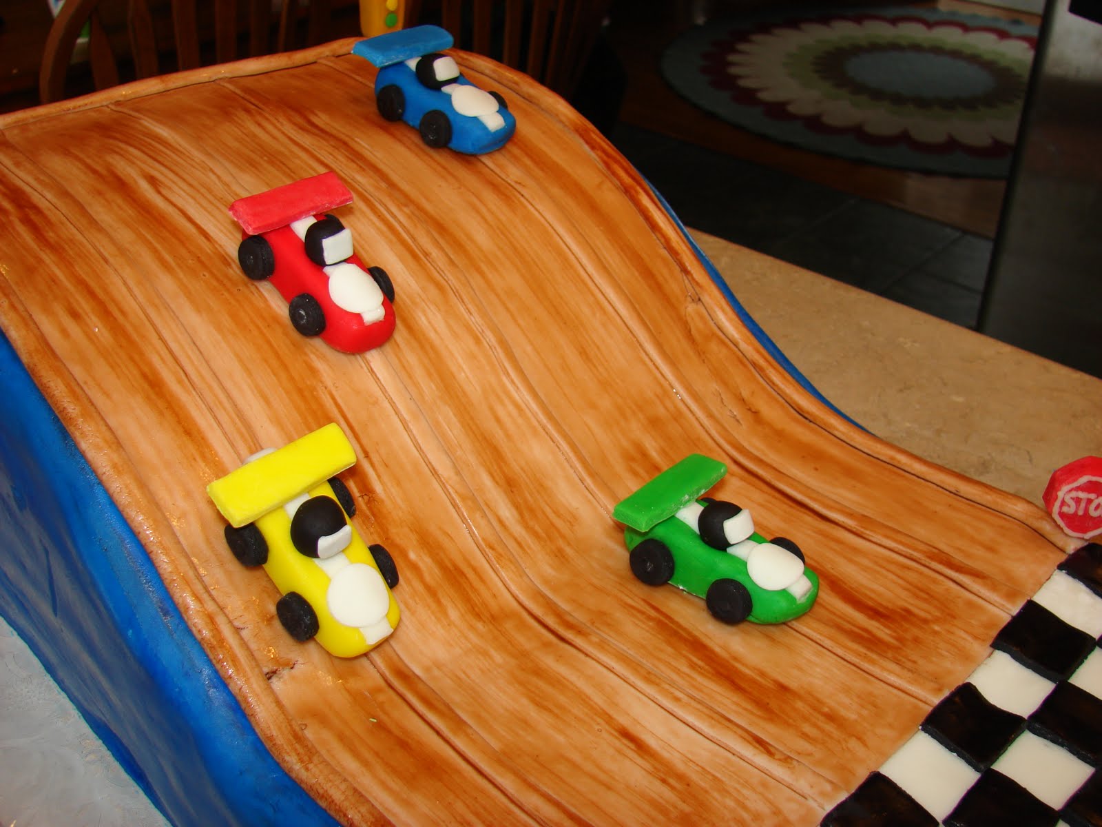 Ipsy Bipsy Bake Shop Pine Wood Derby Cake