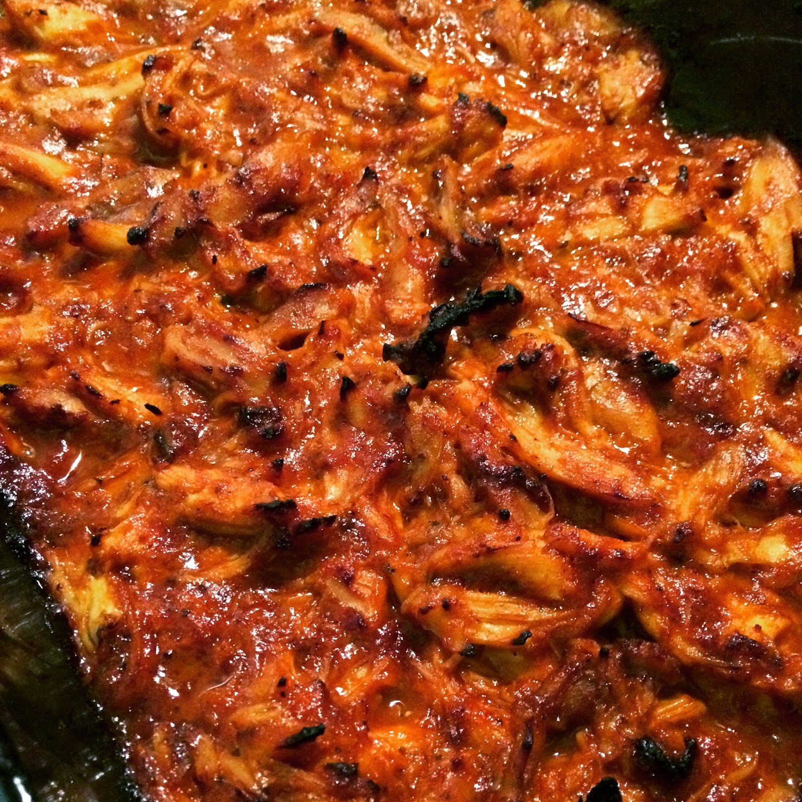 Voita ja Suolaa Pulled Chicken ja itsetehty BBQkastike