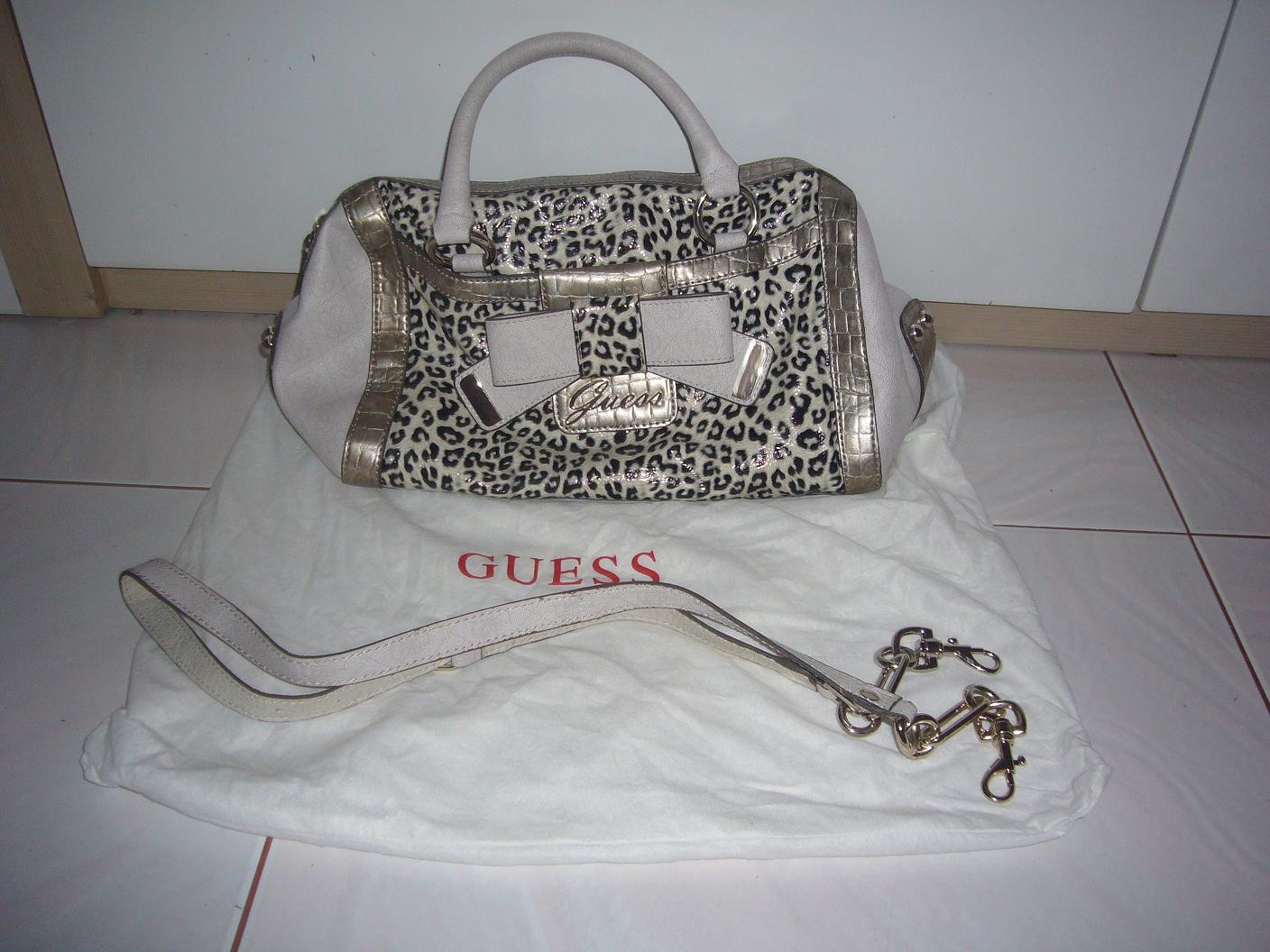 Fashion & Cosmetic Leopard Print Second Handbag (GUESS)