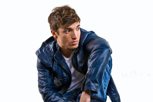 would walk 1000 miles and