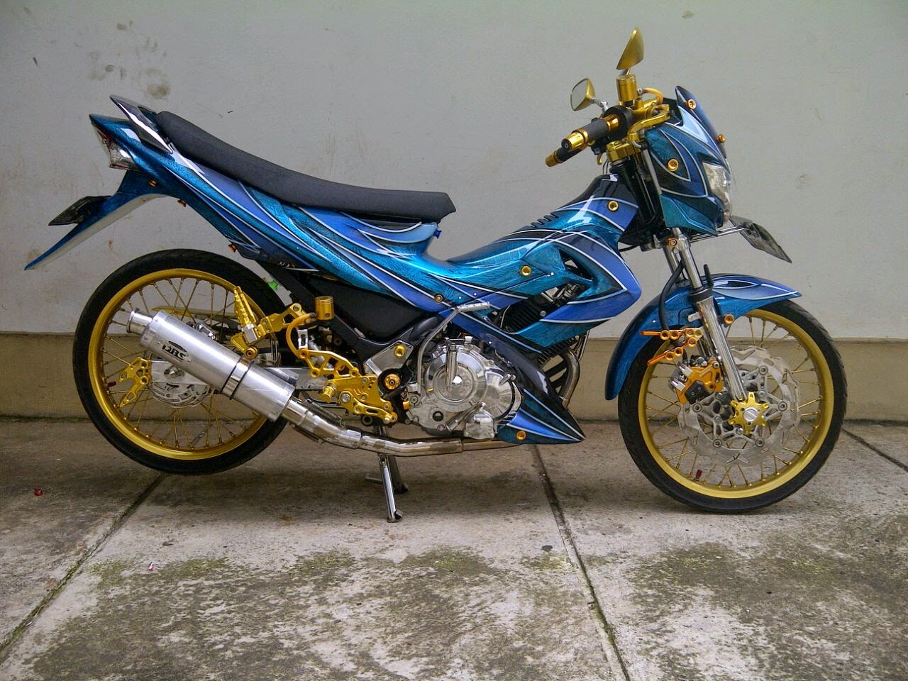 Dijual Suzuki SATRIA FU 2011 Pamulang LAPAK MOBIL DAN MOTOR BEKAS