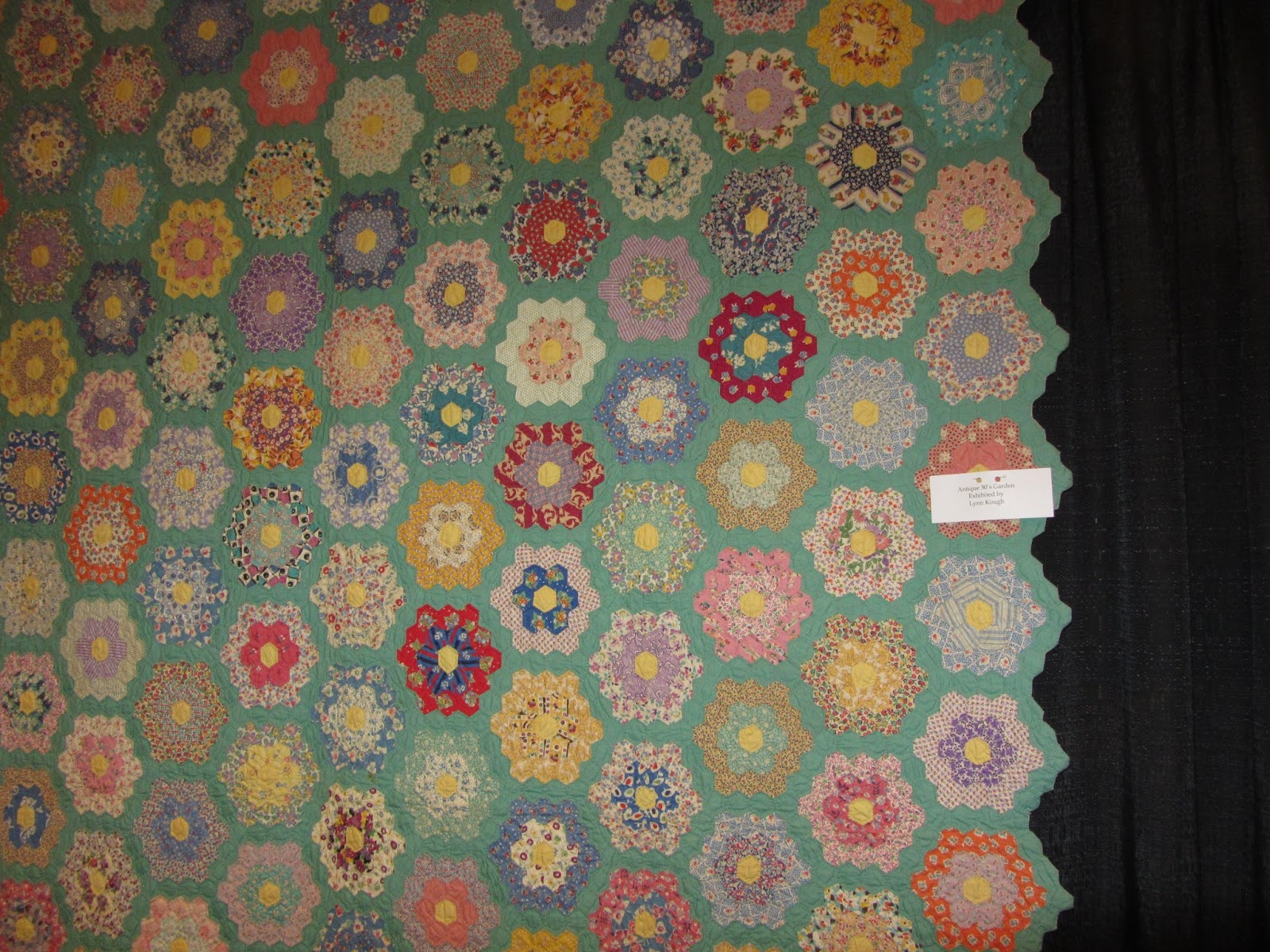"The One Who Dies With The Most Fabric Wins"! Mesa Quilt Show 2013