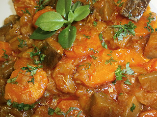 Articole culinare : Mancarica de vinete cu morcovi
