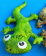 http://kosucas.blogspot.com.es/2013/08/reptiles-de-tela-lagartos-y-serpientes.html