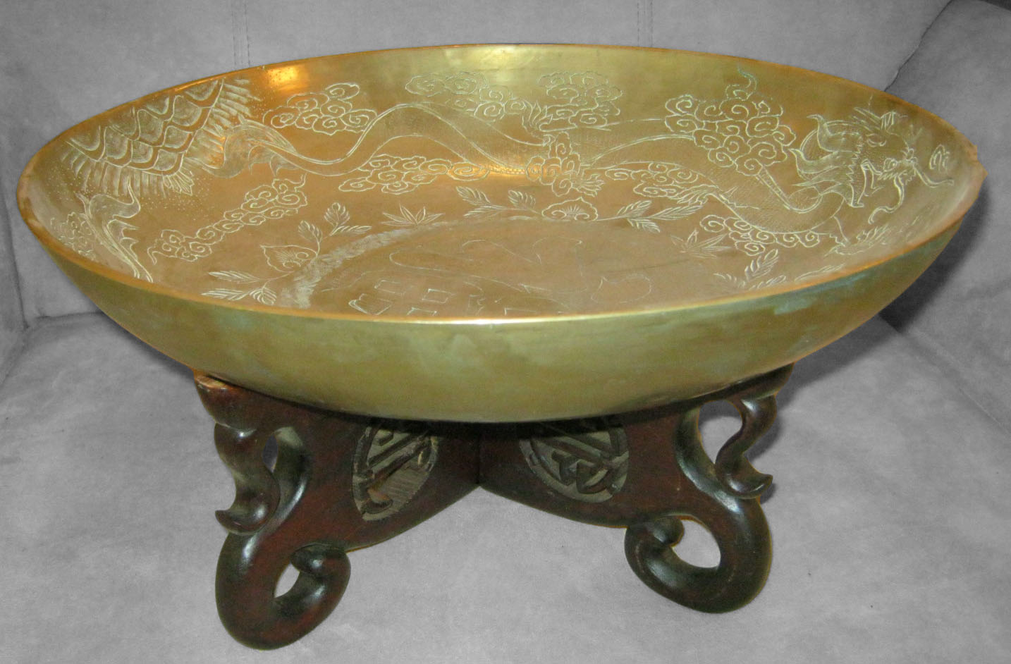 Uhuru Furniture & Collectibles Large Chinese Brass Bowl on Wooden