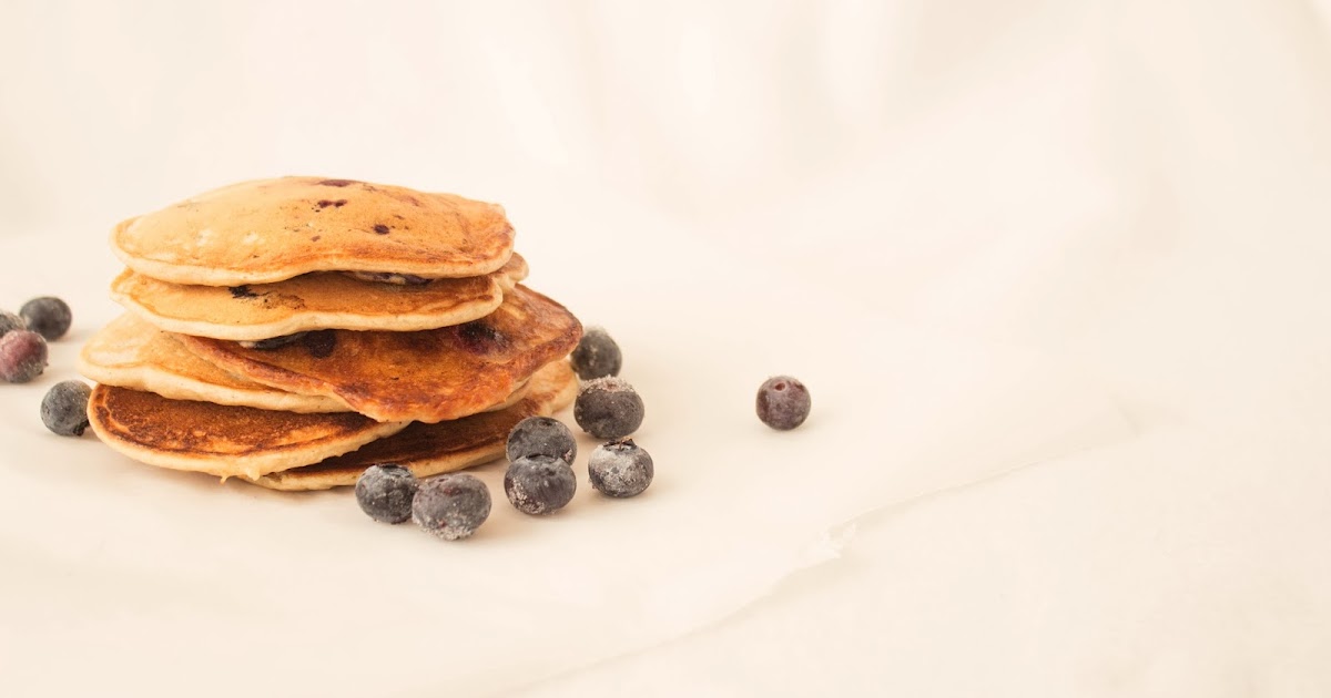 Blueberry Pancakes with a Bit of Lemon