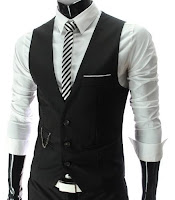 camisa blanca con chaleco negro