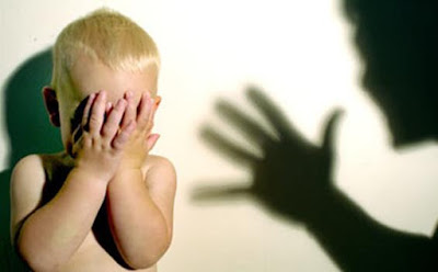 Bersikap negatif membuat bayi stress Bersikap negatif membuat bayi stress