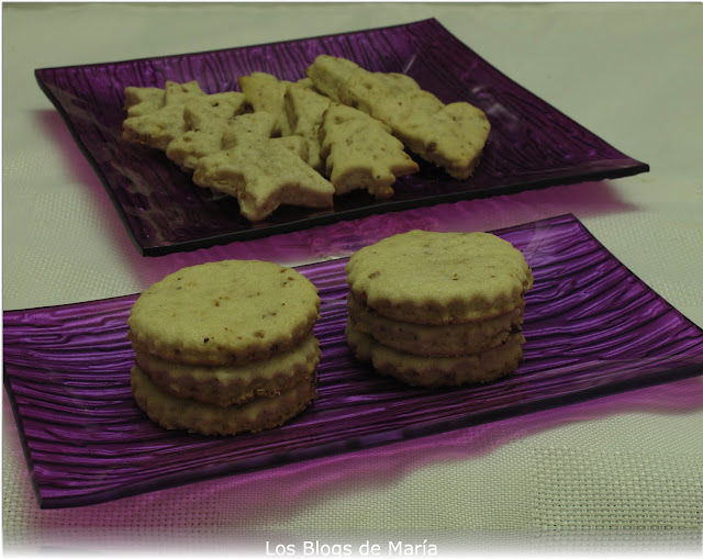 Galletas de ametlla (almendra, orejón y piel de limón)