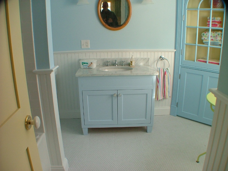 ant to keep it real simple? Then this little blue table with the white ant to keep it real simple? Then this little blue table with the white