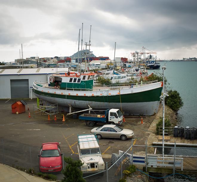 MMPhoto Tauranga Waterfront Ship Repair