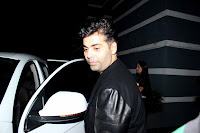 Karishma, Sonam, Karan & other celbs at Sanjay Kapoor's birthday bash night party