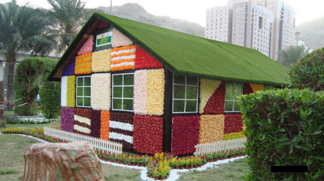 Hut made ​​of natural roses كوخ من الورود الطبيعية بمكة المكرمة 1