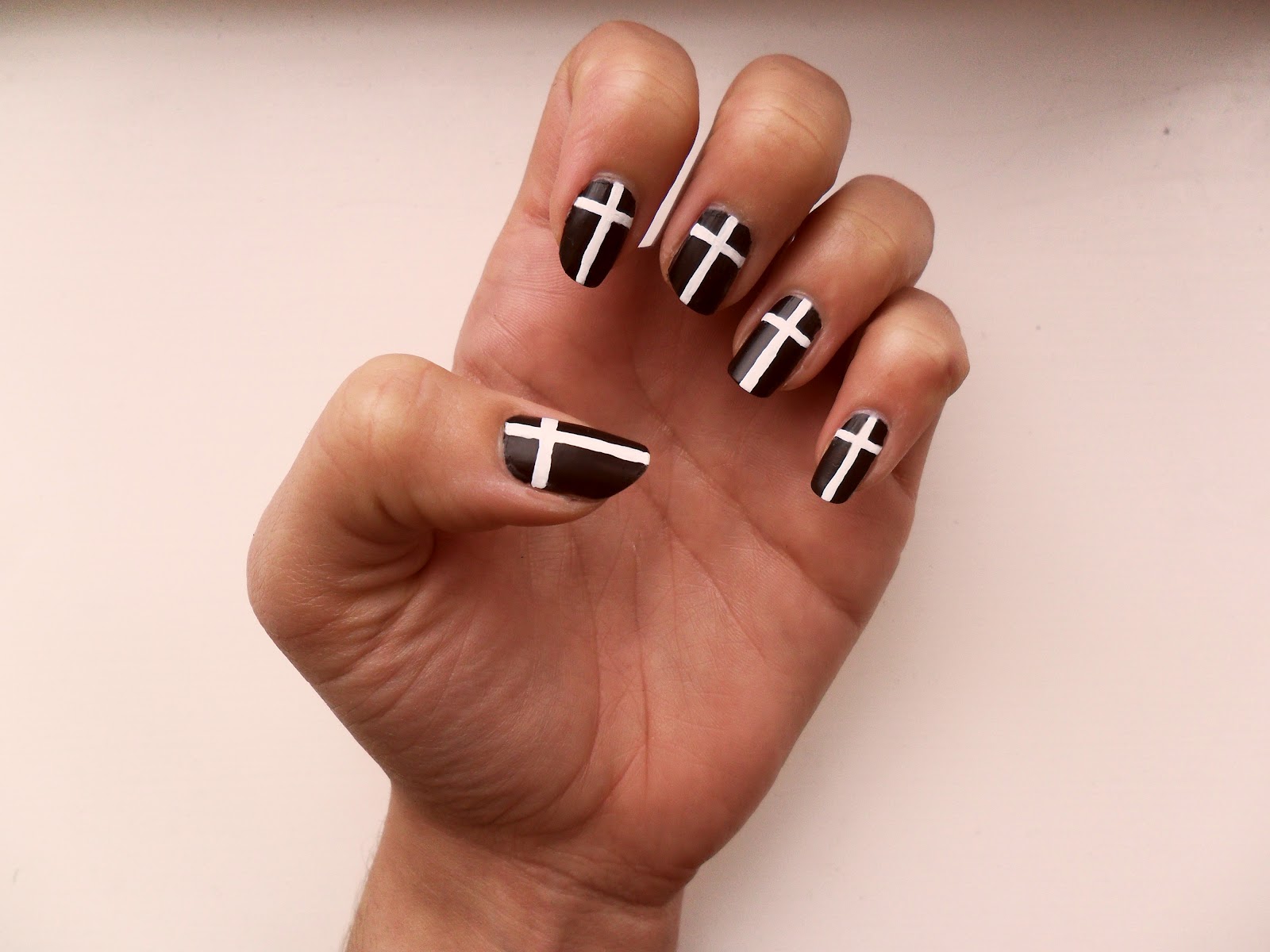 Finger Cross Nail Design - wide 10