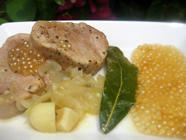 Solomilllo De Cerdo Con Cebolla Y "perlas" De Vino Oloroso