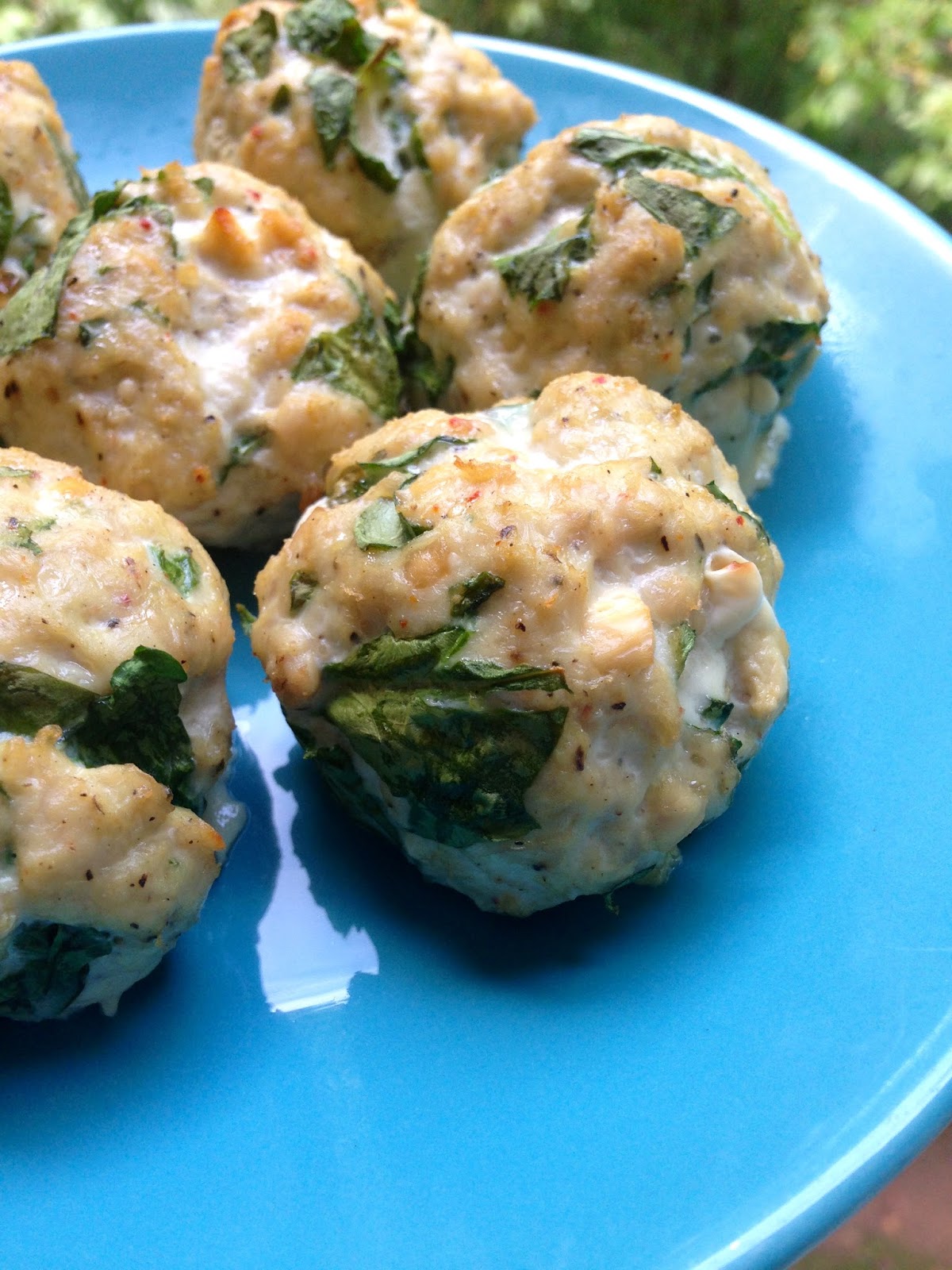 The Hungry Lightweight Feta and Spinach Turkey Meatballs