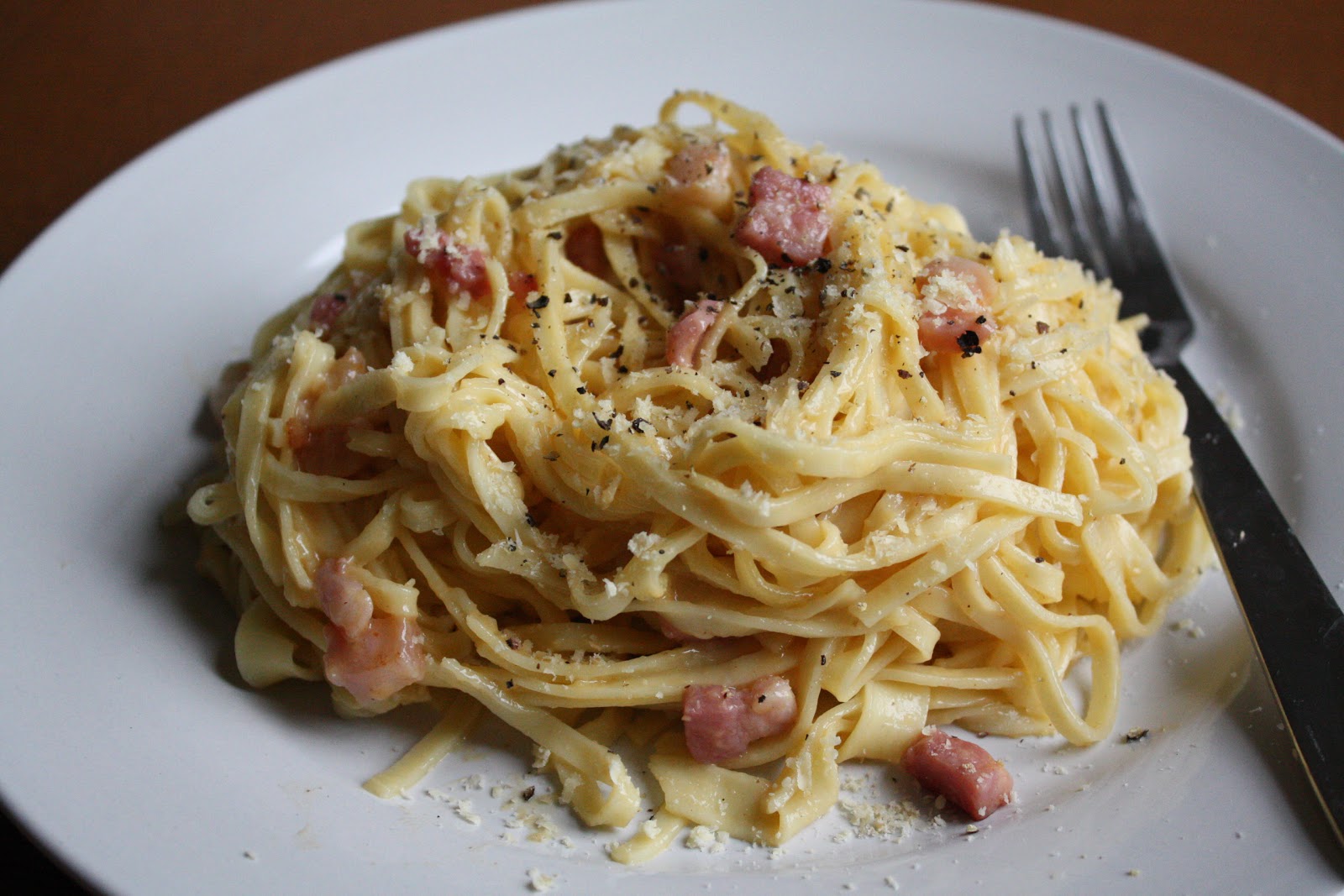 How to make spaghetti carbonara Gourmet Chick