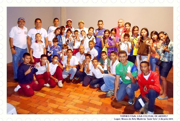 ÉXITOSO TORNEO DE AJEDREZ “FIN DE AÑO ESCOLAR”. ÉXITOSO TORNEO DE AJEDREZ “FIN DE AÑO ESCOLAR”.