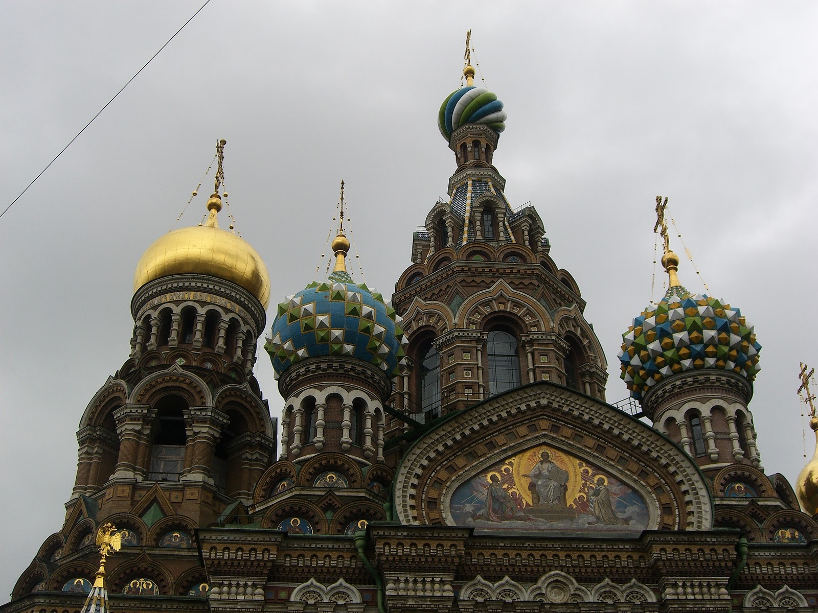 Храма спас на крови кокошники