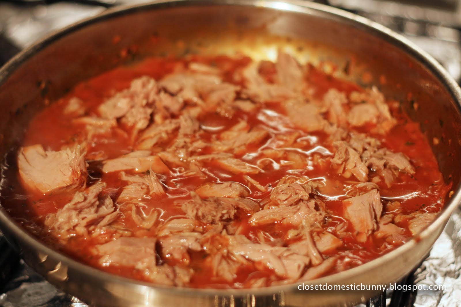 cooking. eating. carousing. spaghettini with tuna sauce