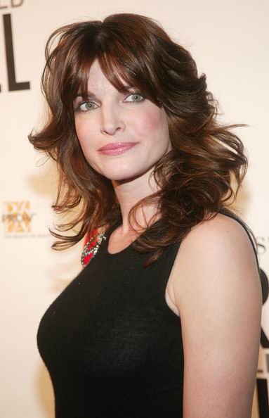 ... oblong-face-shape-model-stephanie-seymour-hairstyle-for-oblong-face