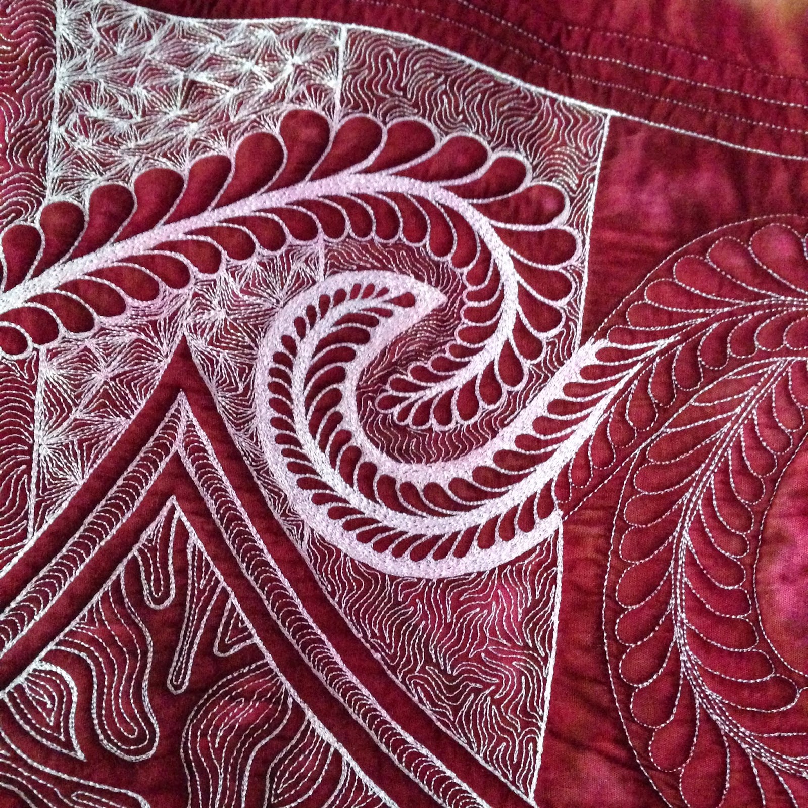 The Free Motion Quilting Project Casual Cam Quilting Duchess Reigns