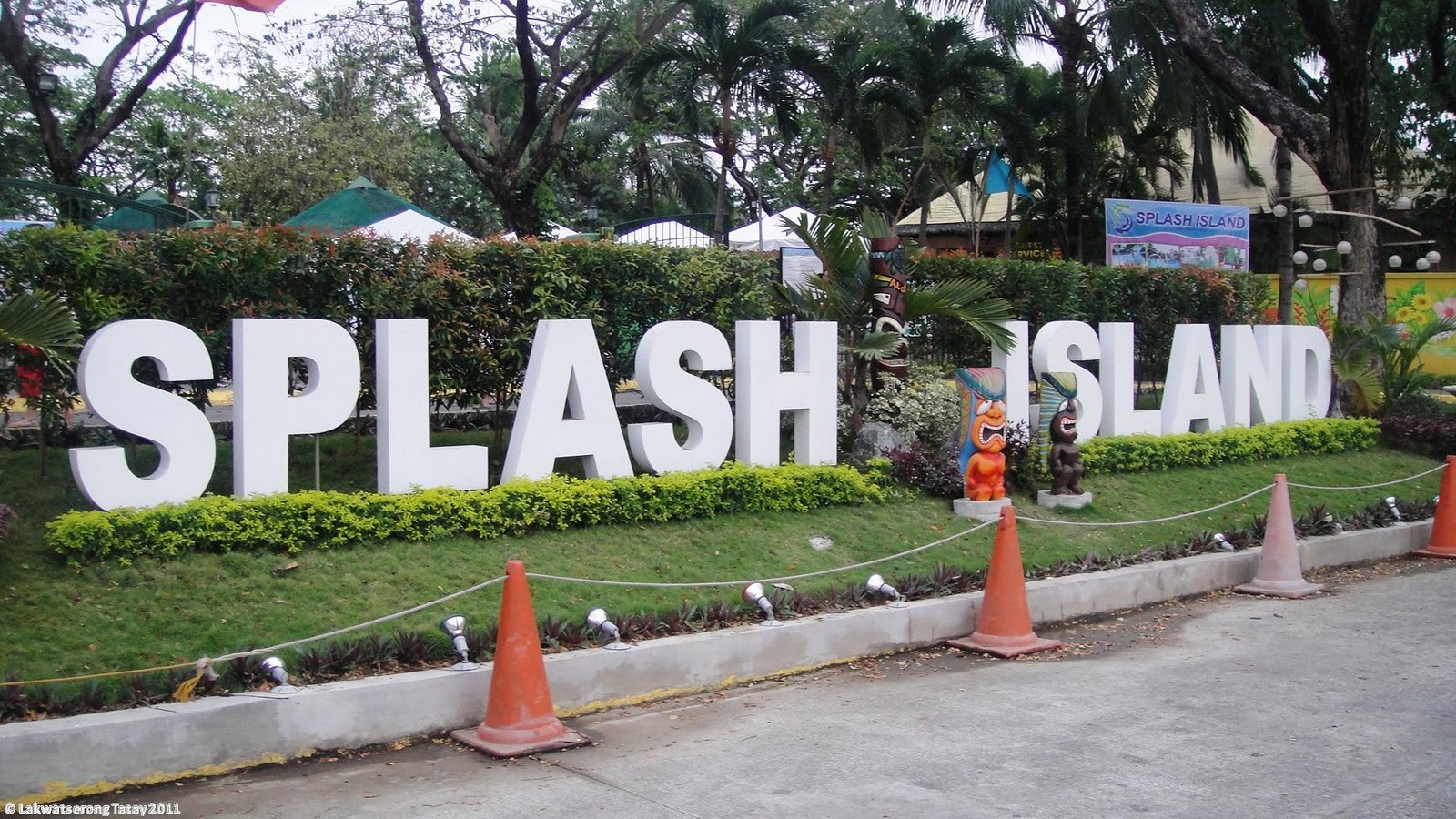 Meet the Xplorers Splash Island Spa & Resort