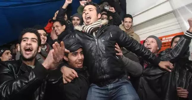 Ελεύθερος ο “ανήλικος” λαθρομετανάστης που λήστεψε και βίασε την “αλληλέγγυα” στο ΑΠΘ! Ελεύθερος ο “ανήλικος” λαθρομετανάστης που λήστεψε και βίασε την “αλληλέγγυα” στο ΑΠΘ!