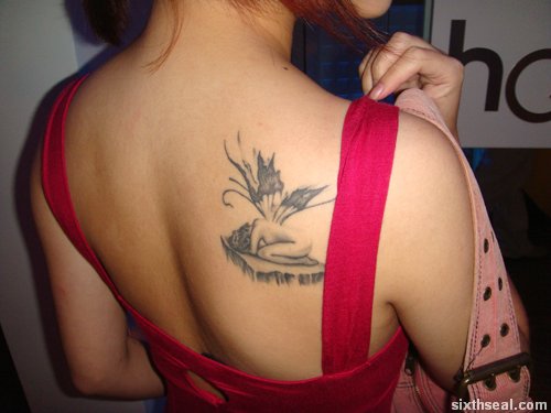 tattoos designs for girls on shoulder. Spider 3d Shoulders Tattoos Design for Women