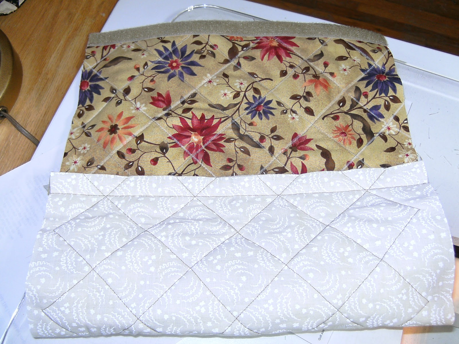 A Stitch In Chimes Quilted Travel Bag / Sewing Bag Tutorial