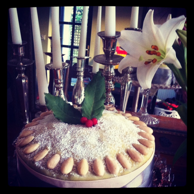 helen james design: Christmas Cake