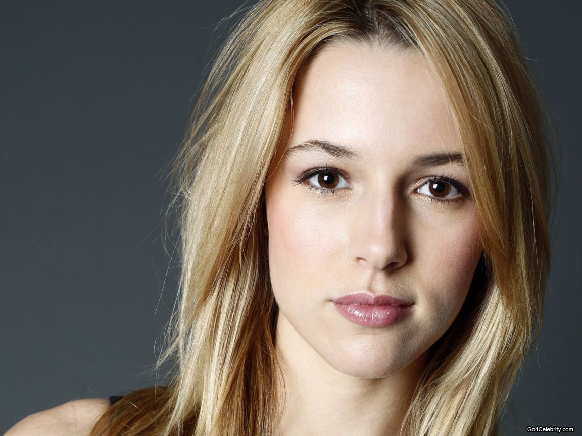 Alona Tal couple