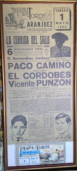 CARTEL DE TOROS DE 1965 (CON ENTRADA ORIGINAL) - 60 EUROS CON MARCO Y CRISTAL - 30 € SUELTO - 50x22