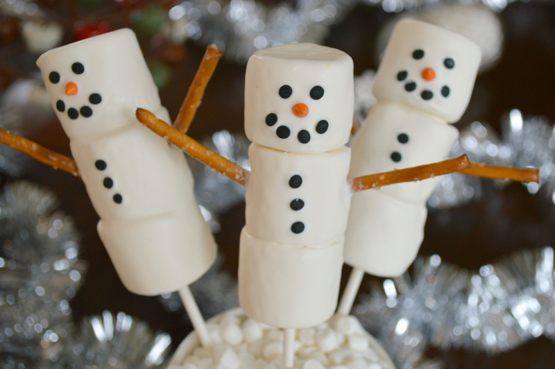 Jared Unzipped Marshmallow Snowman!