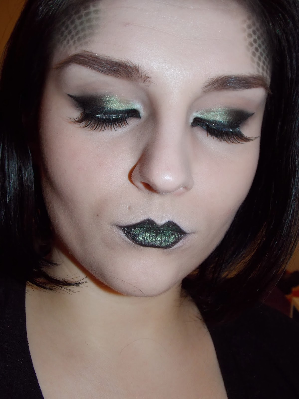 Deja Zu Makeup series Harry Potter Hogwarts houses SLYTHERIN