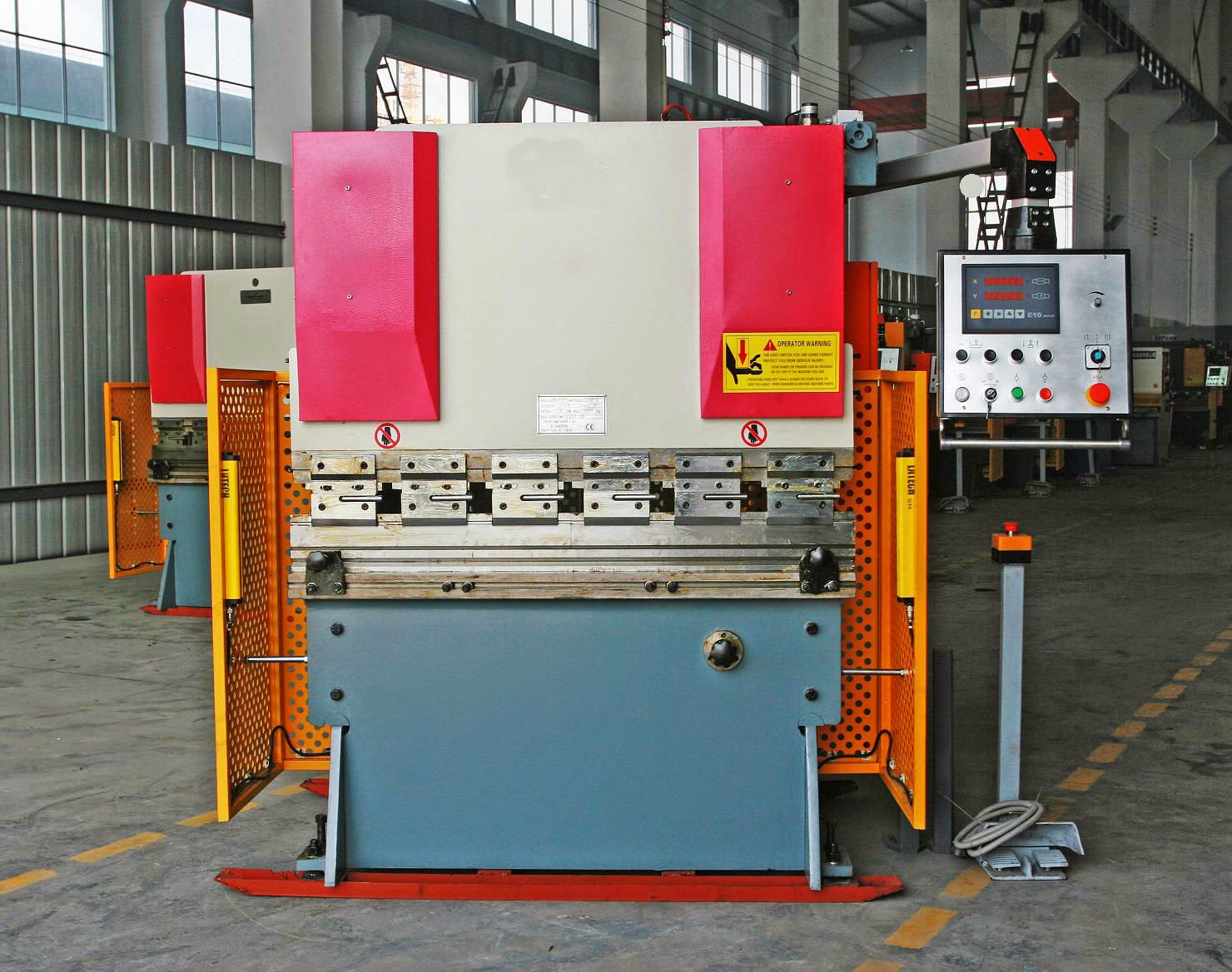 CNC Machine Tool Highly secure Metal Press break,mini hydraulic press