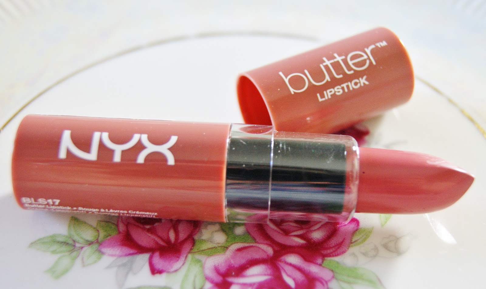NYX Butter Lipstick Pops