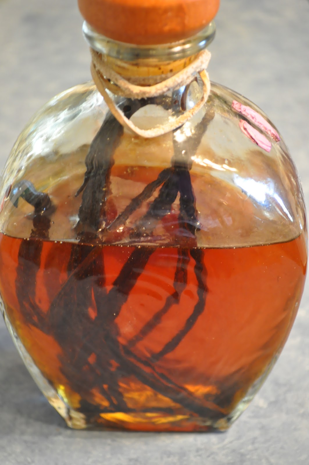 Natural and Organic Lifestyle Make your own vanilla extract