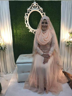(TERBARU EKSKLUSIF) Raja Farah Bakal Bernikah. (TERBARU EKSKLUSIF) Raja Farah Bakal Bernikah.