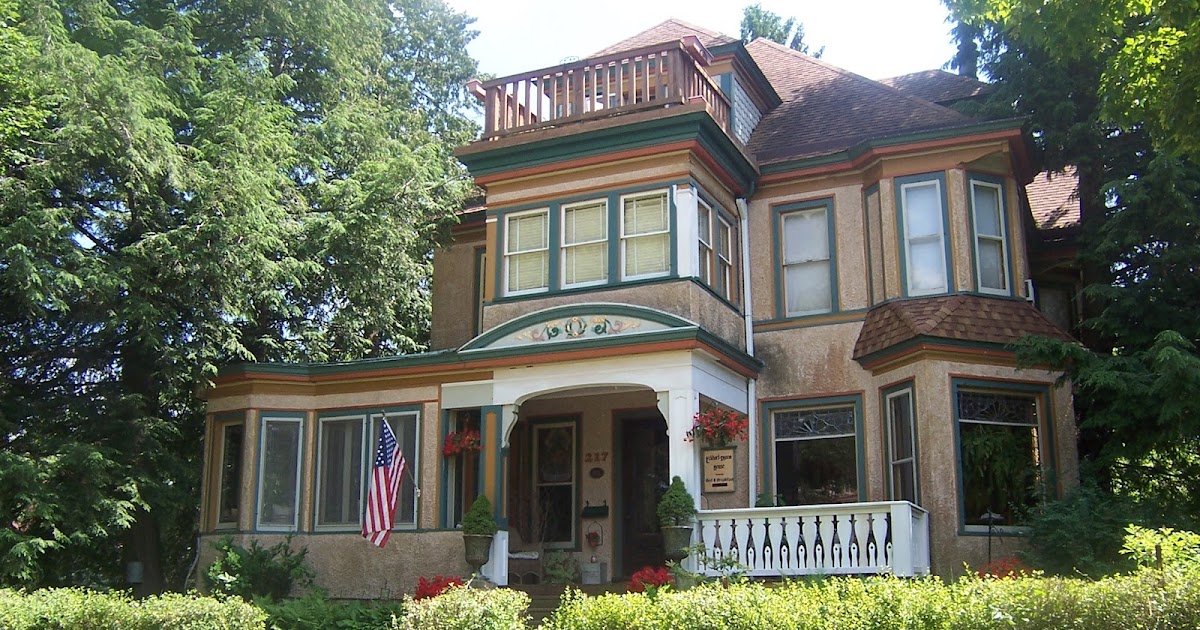 so this is me My Ancestral Homeland of Viroqua, Wisconsin