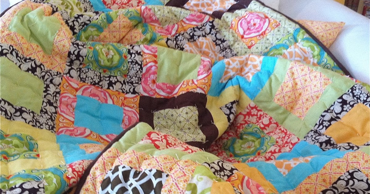 Sew Fabulous Quilt Shop: The Living Room Quilt is DONE!