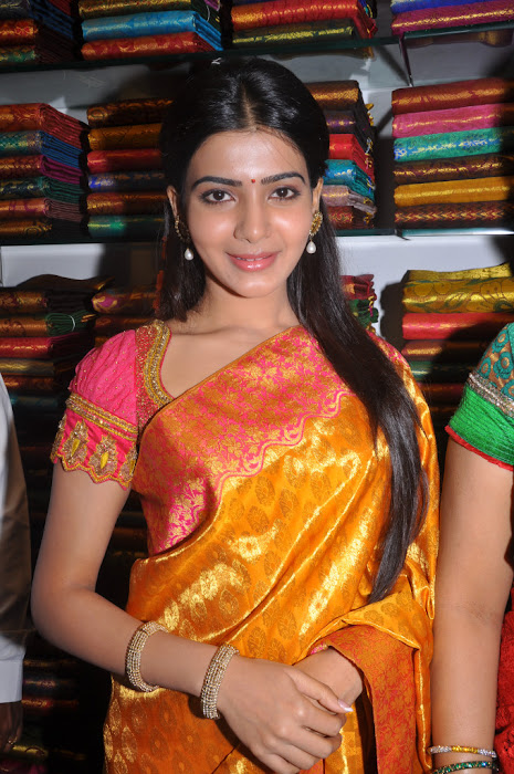 samantha at woman world room launch, samantha unseen pics