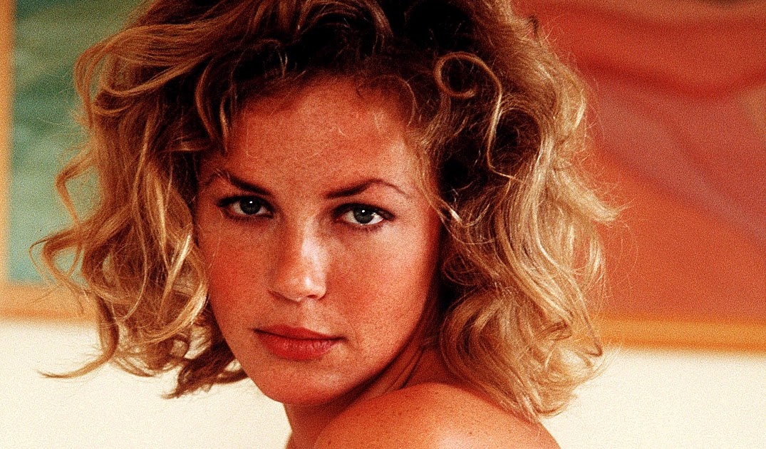 Celebrities, Movies and Games: Connie Nielsen Movies - Photo Gallery