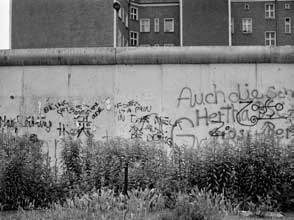 Patricia De Paula Street Photography Die Gedenkstatte Berliner