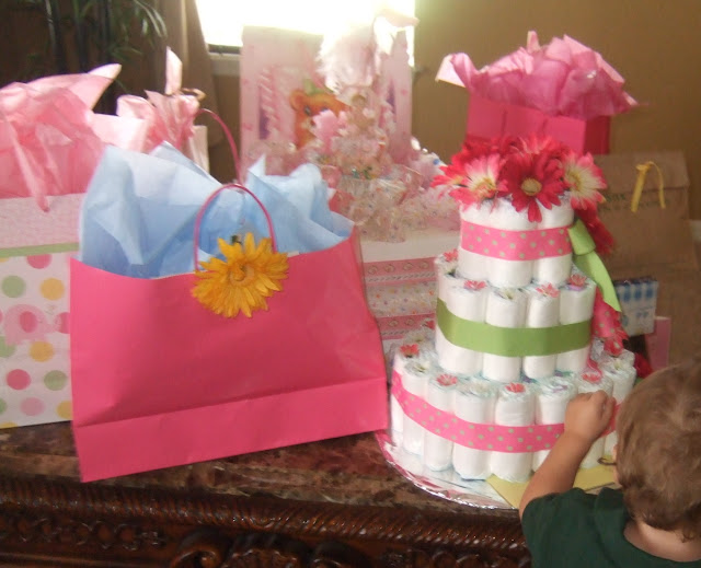 Ana Silk Flowers: Girls Baby shower decorations Ideas!!! 640 x 519