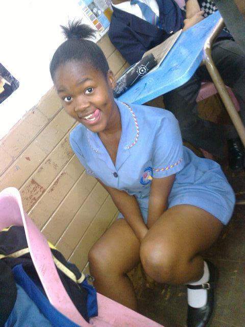 Mzansi girl school nude pic