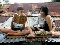 http://2.bp.blogspot.com/-02ZTa_LlAz0/Tb4cODuiMDI/AAAAAAAAAFc/B7QGJIwhfW8/s1600/pendidikan+2.jpg