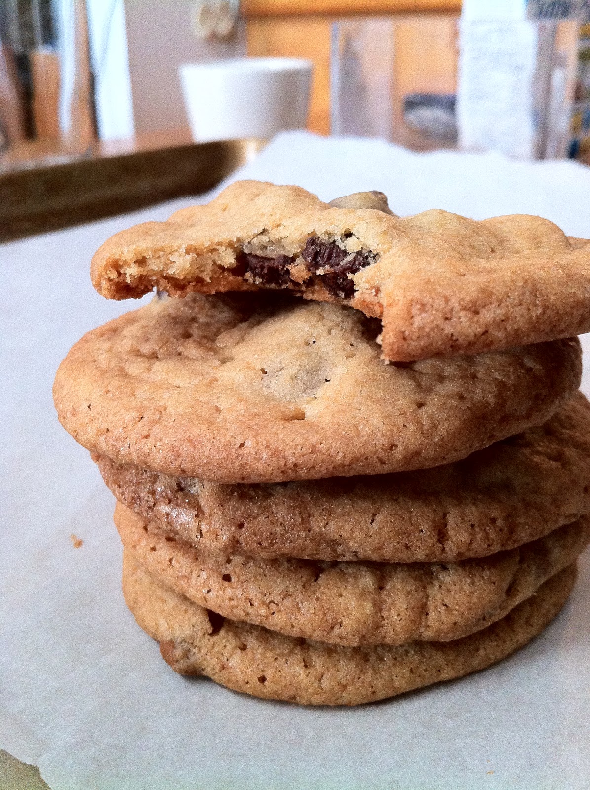 Tramie's Kitchen: THE best cinnamon chocolate chip cookies